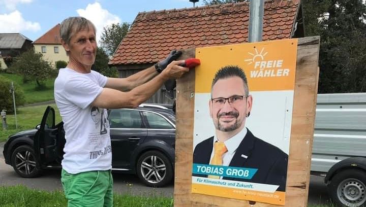 Plakatieren für die Bundestagswahl 2021